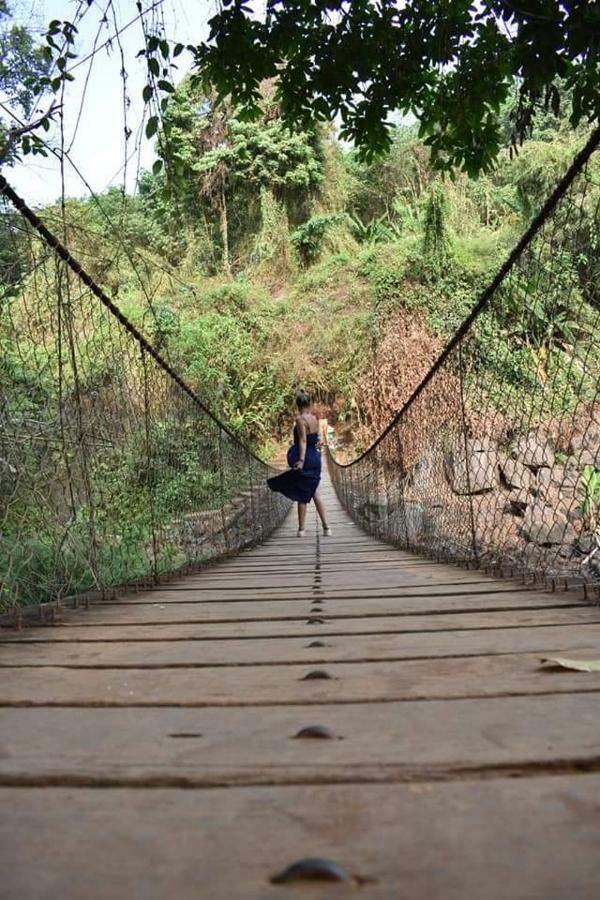 Happy Bungalow & Trekking Banlung Exterior foto